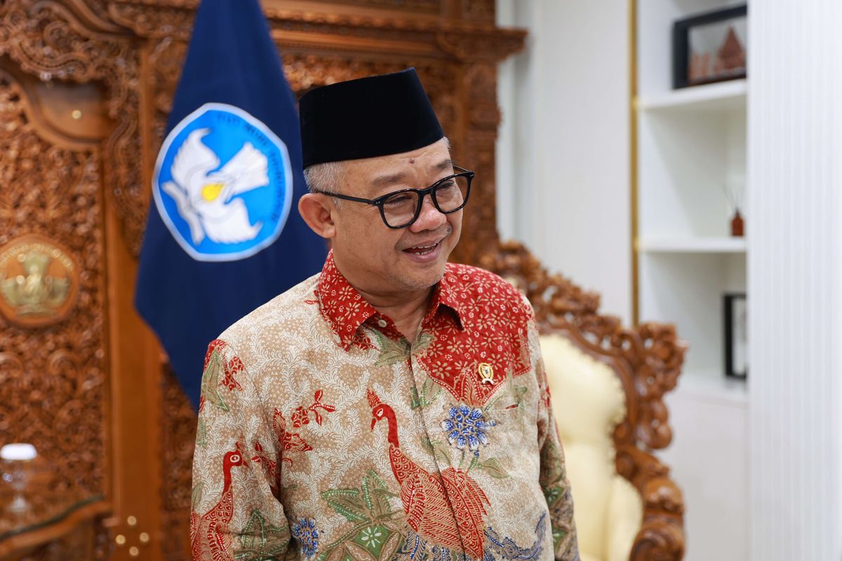 beasiswa guru, komisi x dpr ri, tunjangan guru honorer, insentif guru honorer, Kemendikdasmen, Tunjangan Honorer Naik dan Ada 150.000 Beasiswa bagi Guru yang Belum D4/S1 di 2026