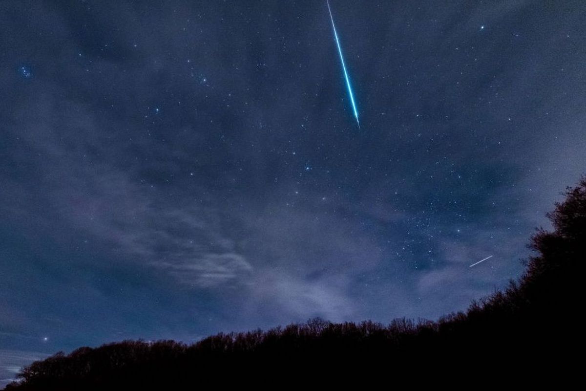 hujan meteor, Hujan Meteor Geminid 2025, Hujan Meteor Geminid 2025 Aktif Dua Pekan: Cek Waktu puncak dan Cara Mudah Mengamatinya