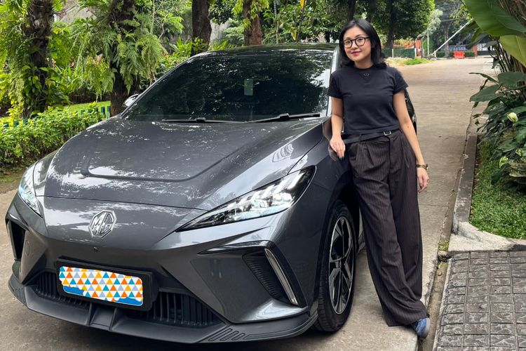 Populer Otomotif, artikel terpopuler, jambore pramuka, Diskon LMPV, exit tol cibubur, Toyota Innova Zenix, MG4 EV, Honda RoadSync, new honda adv160, Ubahan Innova Zenix, Honda ADV160 RoadSync