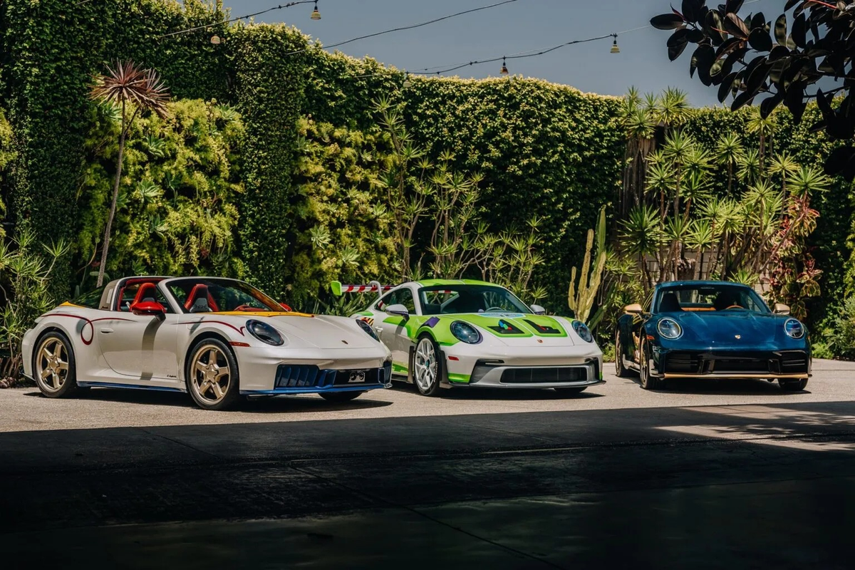 Toy Story, Porsche, Buzz Lightyear, Woody, Toy Story 5, Porsche Rilis 911 Bertema Toy Story 5, Dijual Untuk Amal