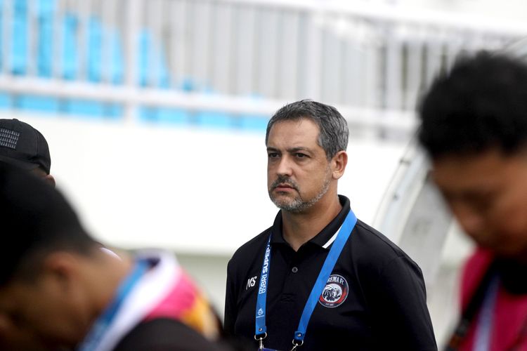 Super League 2025-2026, Arema FC, Marcos Santos, Gabriel Silva, Arema FC Libas Persija, Kedisplinan Taklukkan Macan Kemayoran