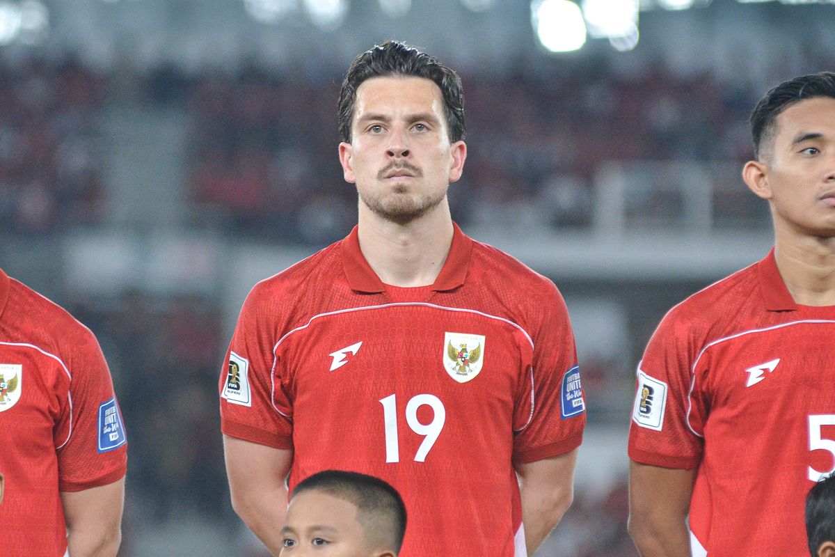 Thom Haye, thom haye persib, klub thom haye sekarang, umur thom haye, gaji thom haye, thom haye keturunan mana, market value thom haye, profil thom haye, Lini Tengah Persib Makin Kaya, Thom Haye Resmi Berseragam Maung Bandung