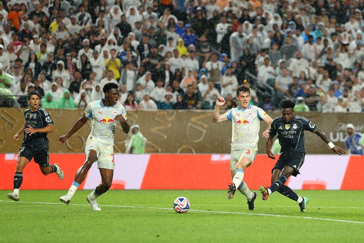 Xabi Alonso, Real Madrid, Kylian Mbappe, Vinicius Junior, Liga Spanyol, real madrid, kylian mbappe, Klinsmann Sebut Dua Pemain yang bisa Buat Alonso Putar Kepala di Madrid