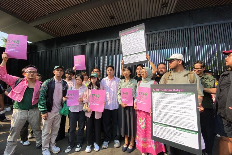 DPR RI, bijak memilih, aksi protes mahasiswa, Tuntutan 17 8, Kolektif 17 8, abigail limuria, kesadaran politik rakyat, janji politik DPR, edukasi politik Indonesia, kesadaran politik Indonesia, what is up indonesia, Abigail Limuria: Tuntutan 17+8 Jadi Edukasi Politik Besar bagi Rakyat Indonesia