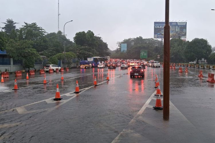 Cibubur, Tol Jagorawi, Jasa Marga, cibubur, GT Cibubur Utama, tol Cibubur macet, Banjir di Sekitar GT Cibubur, Jasa Marga Klarifikasi Isu Gangguan