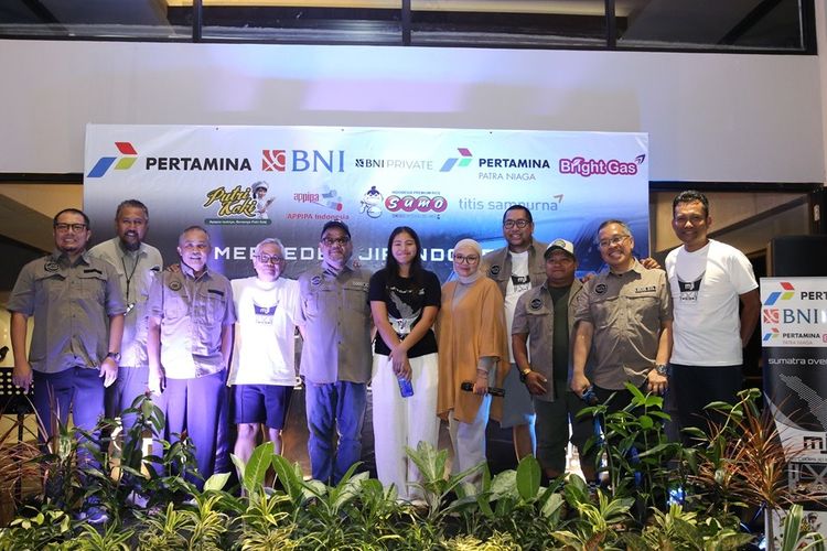 Mercedes, mercedes g class, touringMJI, Mercedes Jip Indonesia, Mercedes Jip Indonesia Tuntaskan Touring di Sumatera
