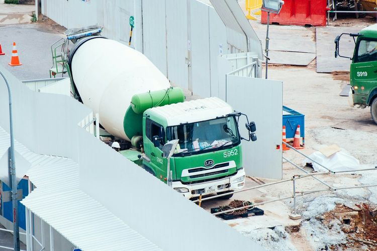 kendaraan bermotor, impor, Kemenperin, Kemenperin Siap Ketatkan Aturan Impor Truk China ke Indonesia