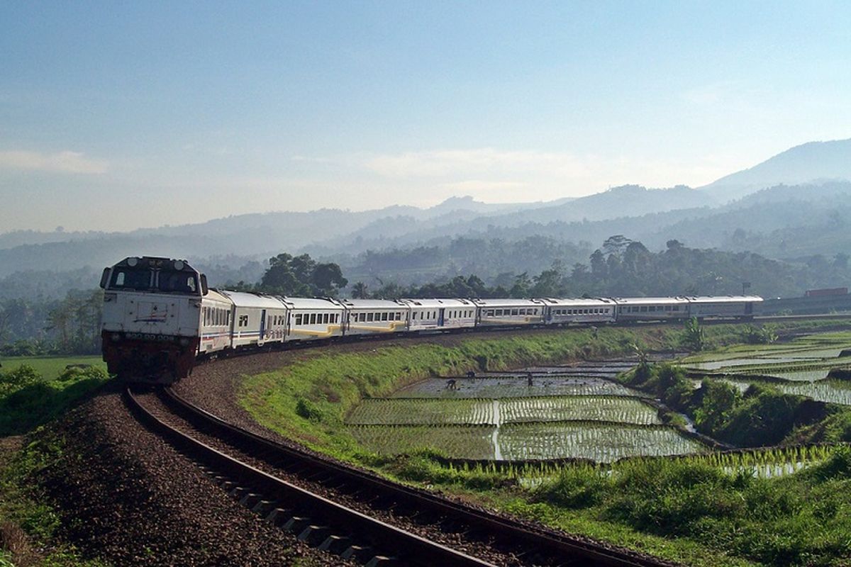 PT Kereta Api Indonesia, Tarif Khusus KAI, go show, Tiket Tarif Khusus, tiket tarif khusus, Rute dan Harga Tiket Tarif Khusus KAI, Harga Tiket Tarif Khusus KAI, Tiket Tarif Khusus KAI, Cara Beli Tiket Tarif Khusus KAI, Rute dan Harga Tiket Tarif Khusus KAI, Eksekutif Mulai Rp 40.000