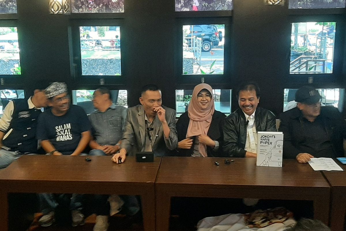 Roy Suryo, Jokowi, ijazah jokowi, buku jokowi roy suryo, Alasan UGM Batalkan Launching Buku 