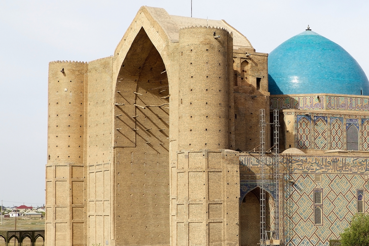 Kazakhstan, 5 Destinasi Wisata Alam Kazakhstan Wajib Dikunjungi, WNI Bebas Visa, 2. Cagar Alam Korgalzhyn, 3. Taman Nasional Altyn-Emel, 4. Taman Nasional Sairam-Ugam, 5. Wilayah Mangistau