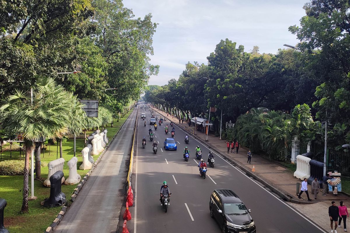 Hari Bhayangkara, kawasan Monas, Polda Metro Jaya, gladi bersih, kepadatan arus lalu lintas, kawasan monas, Kepadatan arus lalu lintas, Hindari Kawasan Monas, Ada Persiapan Peringatan Hari Bhayangkara ke-79