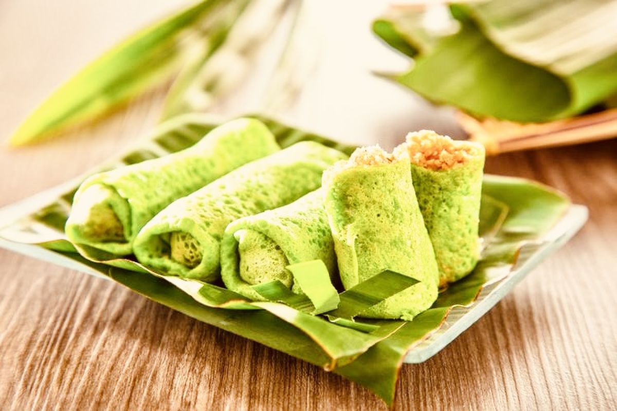 takjil, berbuka puasa, menu, pandan, Dadar gulung, Resep Dadar Gulung Pandan, Ide Menu Takjil Manis untuk Buka Puasa