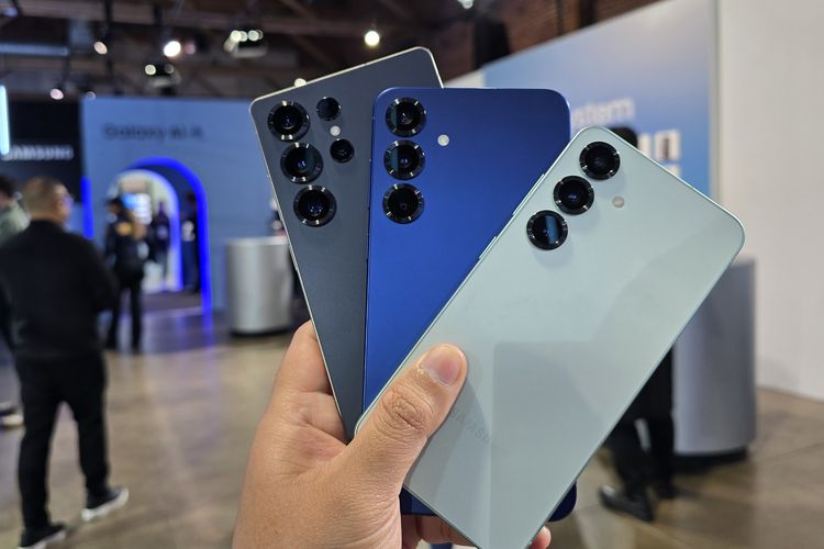 smartphone, compact, Smartphone, handphone, 10 HP compact 2025, Daftar 10 HP, 1. Samsung Galaxy S25, 2. Vivo S30 Pro Mini, 3. iPhone 16 Pro, 4. Google Pixel 9 Pro, 5. Xiaomi 15, 6. Vivo X200 Pro Mini, 7. Google Pixel 9a, 8. Samsung Galaxy Z Flip 6, 9. Motorola Razr Ultra (2025), 10. Xiaomi Mix Flip