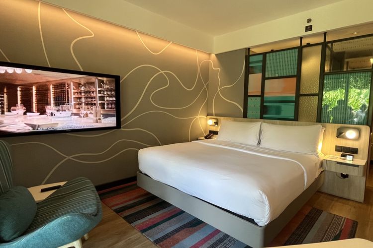 Aloft Bali Kuta at Beachwalk, Menginap di Hotel Bintang 4 Dekat Pantai Kuta, Liburan Sambil Konser