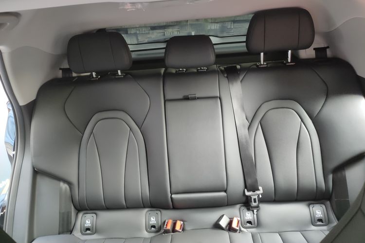 kenyamanan berkendara, Chery Omoda E5, mobil listrik, efisiensi biaya, Keunggulan Chery Omoda E5 yang Mengundang Peralihan ke Mobil Listrik, Chery Omoda E5 Jadi Pilihan Utama, Hemat Biaya dengan Mobil Listrik, Fitur Canggih Mendukung Pengalaman Berkendara, Omoda E5 Kini Menjadi Chery E5