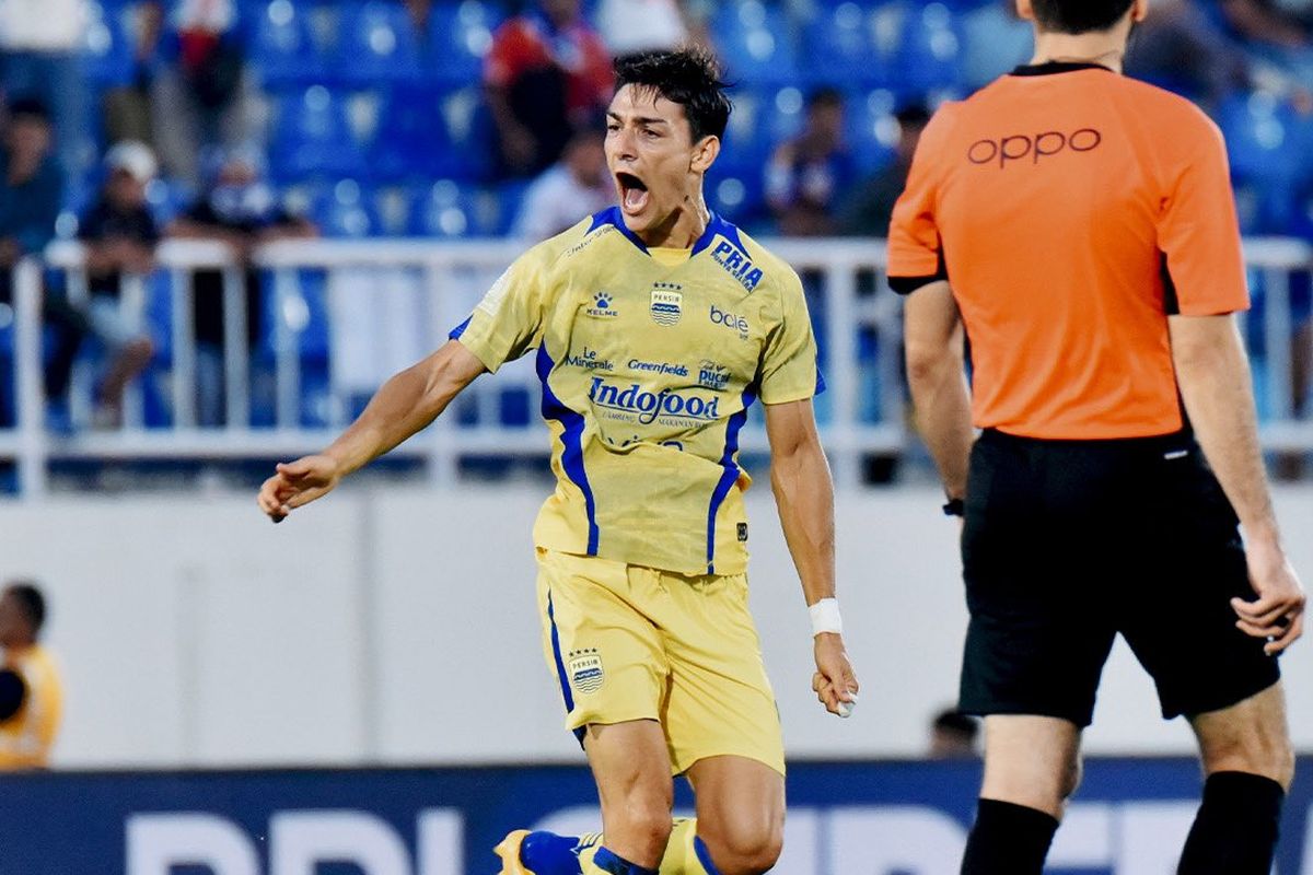Arema FC, Persib Bandung, Como 1907, Arema FC vs Persib Bandung, Hasil Arema FC Vs Persib, ACL 2, Super League 2025-2026, Federico Barba, skor arema fc vs persib bandung, Kata Federico Barba Usai Jadi Pahlawan Kemenangan Dramatis Persib