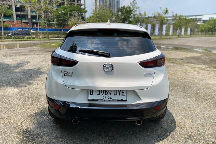 SUV ringkas, GIIAS 2025, PT Eurokars Motor Indonesia, Mazda CX-3 Kuro, Desain Menawan Mazda CX-3 Kuro, PT Eurokars Motor Indonesia Luncurkan Mazda CX-3 Kuro di GIIAS 2025, Dimensi dan Desain yang Menggoda, Fitur Pencahayaan dan Penambahan Estetika, Performa yang Ditingkatkan, Tampilan Belakang yang Sporty