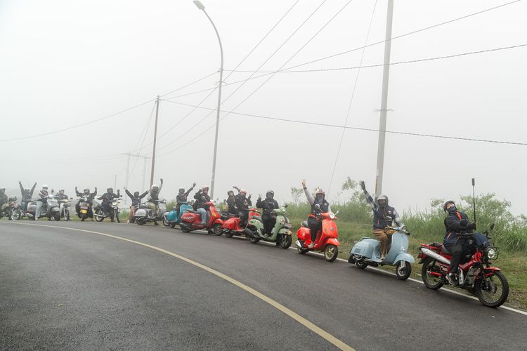 Repsol, Girls Day Out, Komunitas Motor Perempuan Gelar Riding Kartini di Bandung