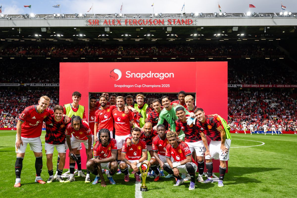 Manchester United, Fiorentina, Liga Inggris, Manchester United vs Fiorentina, Snapdragon Cup, Hasil Manchester United, Rating Pemain Man United Vs Fiorentina 1-1, Peran Asing Mason Mount
