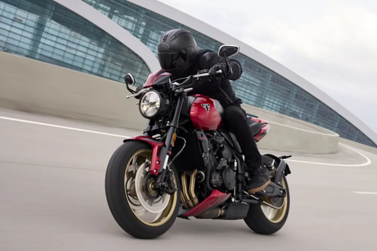 motor baru, Triumph, Triumph Trident, Triumph Trident 800, Triumph Luncurkan Trident 800: Tenaga Lebih Besar, tapi Tetap Nyaman