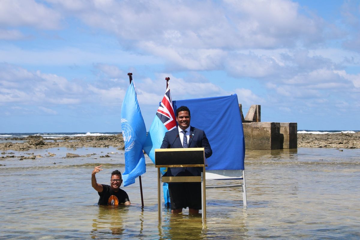 Tuvalu, visa iklim, tuvalu, visa australia, Tuvalu terancam tenggelam, Negara Tuvalu Bisa Habis Penghuninya dalam 35 Tahun, Ini Sebabnya, Ribuan warga ajukan visa iklim, Negara yang terancam tenggelam, Upaya adaptasi dan harapan pemerintah, Kekhawatiran akan eksodus jangka panjang