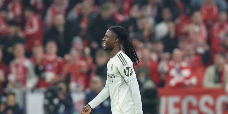 Real Madrid, Toni Kroos, Eduardo Camavinga, Chelsea, AZ Alkmaar, Alexis Mac Allister, Liverpool, Real Madrid Incar Mac Allister, Eduardo Camavinga Masuk Radar Liverpool