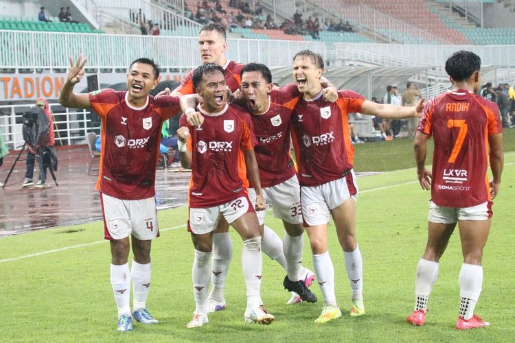 Stadion Pakansari, Garudayaksa FC, Widodo Cahyono Putro, FC Bekasi City, Adhyaksa FC, Liga 2, Championship Liga 2, Championship Liga 2: Garudayaksa Hajar Bekasi City 4-0, Andik Jadi MVP