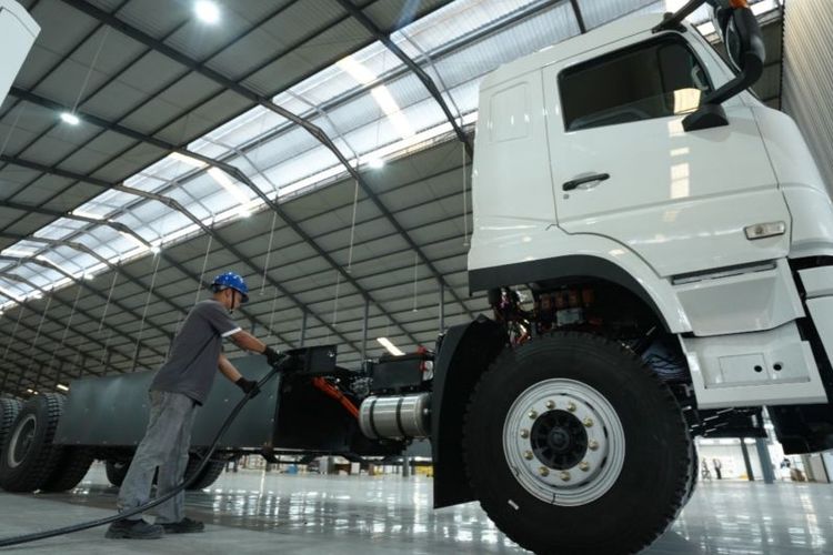 insentif fiskal, Aptrindo, truk listrik, Dukung Kendaraan Listrik, Aptrindo Minta Insentif untuk Armada Truk