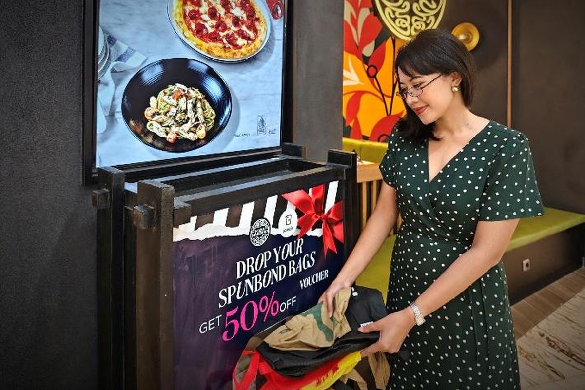 Tukar Tote Bag Bekas, Pizza Marzano Beri Diskon 50 Persen, Program Totes for Treats Kembali Digelar, Tukar 5 Tote Bag, Dapat Diskon 50 Persen, Daftar Gerai Pizza Marzano yang Ikut Program, Menu Holiday yang Bisa Didapatkan dengan Diskon, Diskon Sekaligus Aksi Nyata untuk Lingkungan