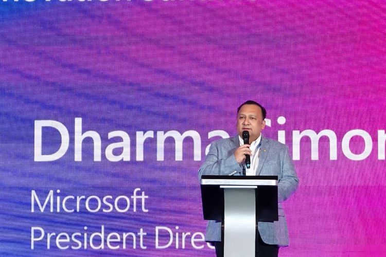 Microsoft, talenta AI, Microsoft Elevate, talenta digital, microsoft, program Microsoft Elevate, Microsoft Elevate Masuk Tahun Kedua, Fokus Cetak 500.000 Talenta AI Bersertifikat