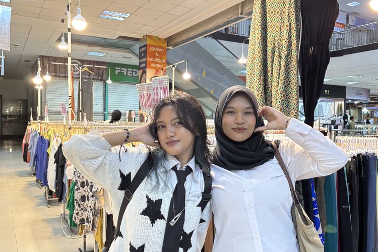 thrifting, thrift, larangan impor pakaian bekas, thrift shop, thrifting dilarang, menteri keuangan purbaya yudhi sadewa, cuci baju thrifting, pembeli thrifting, cara cuci baju thrift, cara cuci baju bekas, Thrifting Hemat dan Aman, Ini Cara Jaga Kebersihan Baju Bekas ala Pembeli, Cara mencuci pakaian thrifting, Tak mau asal-asalan beli baju bekas, Harga murah, kualitas tetap worth it, Larangan impor pakaian bekas ilegal