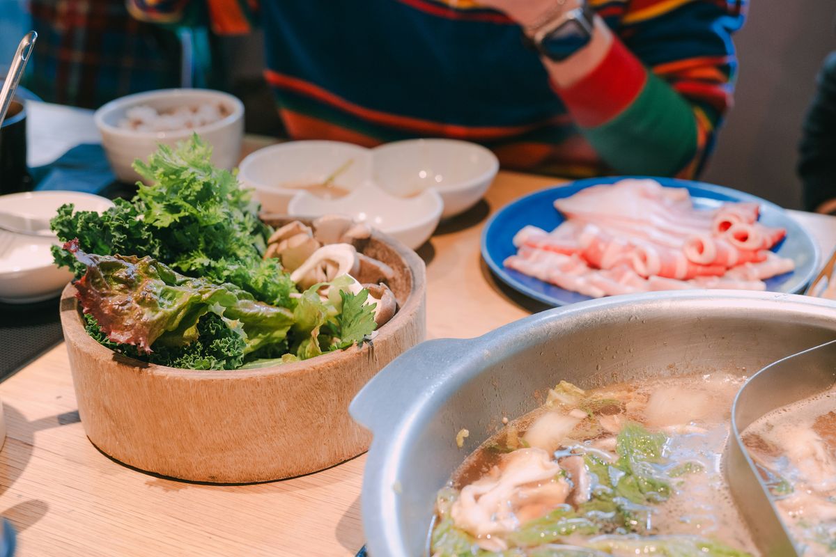 resep sukiyaki, Resep Sukiyaki Daging Sapi Ala Rumahan, Makan Serasa di Resto Jepang