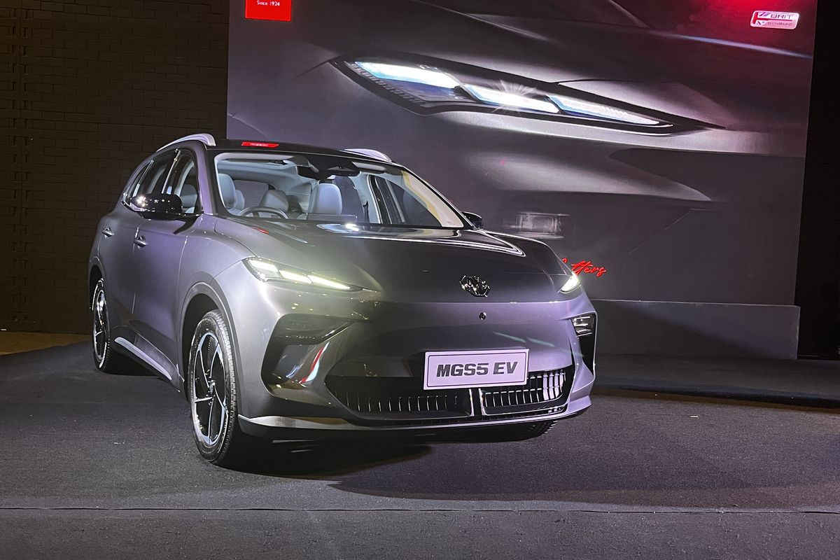 mobil listrik, MGS5 EV, MGS5 EV Resmi Buka Selubung, Harga Tunggu Pekan Depan