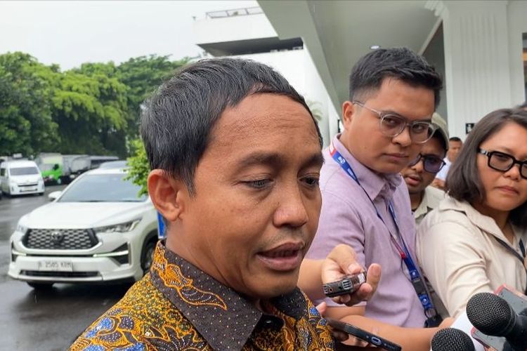 Prabowo, Raja Juli Antoni, airlangga, bahlil, reshuffle adalah, reshuffle kabinet, Prabowo Panggil Airlangga, Bahlil hingga Raja Juli ke Istana, Ada Apa?