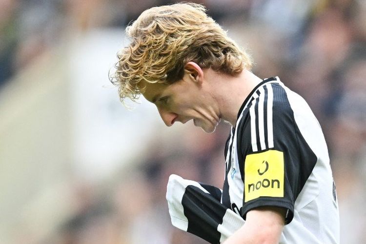 Newcastle United, Anthony Gordon, Barcelona, bursa transfer, Sambil Negosiasi Joao Pedro, Barcelona Pantau Anthony Gordon
