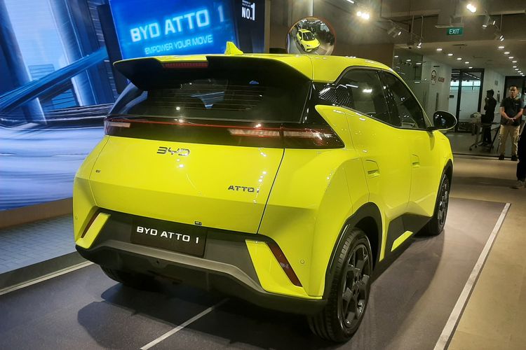 mobil listrik, mobil listrik murah, BYD Atto 1, Atto 1, Harga BYD Atto 1, Update Harga BYD Atto 1: Mobil Listrik Murah, Fitur Lengkap, Desain Ringkas, Spesifikasi Teknis, Fitur &amp; Teknologi, Warna dan Personalisasi, Kesimpulan, Varian &amp; Harga