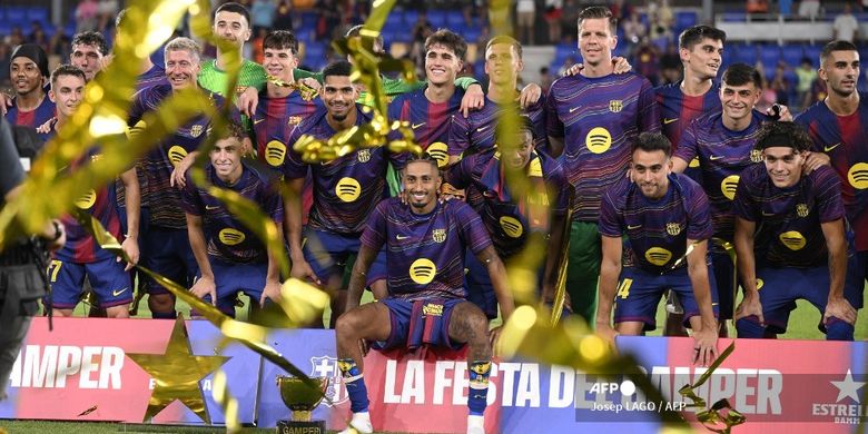 Barcelona, Manchester City, Liga Inggris, Premier League, Bursa Transfer, Man City, Chelsea, Dro Fernandez, Manchester City dan Chelsea Perebutkan Bintang Muda Barcelona