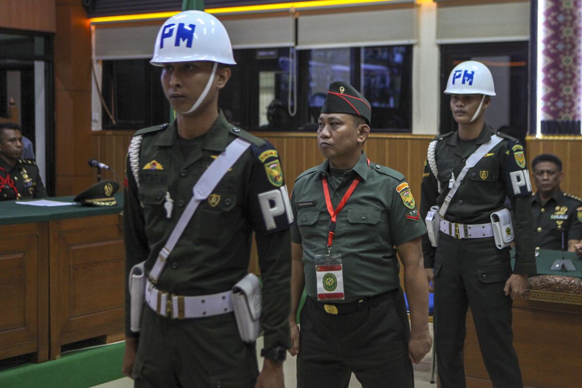 kasus sabung ayam di Way Kanan Lampung, Kopda Bazarsah, Pengadilan Militer 1-04 Palembang, kopda bazarsah dihukum mati, kopda bazarsah divonis mati, Vonis Mati Kopda Bazarsah Penembak 3 Polisi di Way Kanan Dijawab dengan Ajuan Banding, Hakim: Tidak Ada Hal yang Meringankan, Dakwaan Primer Gugur, Dakwaan Sekunder Terbukti, Vonis Mati Pertama di Pengadilan Militer I-04 Palembang , Dijatuhi Vonis Mati, Kopda Bazarsah Ajukan Banding
