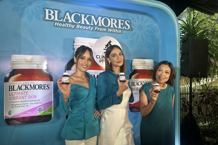 Luna Maya Ungkap Efek Rutin Minum Vitamin Kulit untuk Perlambat Penuaan