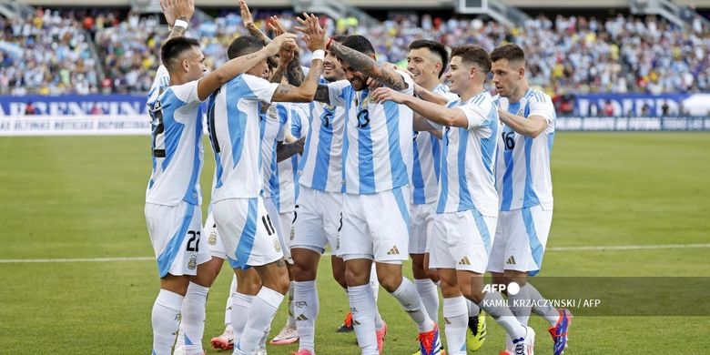 Argentina, Venezuela, Lionel Messi, Angel Di Maria, Kualifikasi Piala Dunia, Piala Dunia, Kualifikasi Piala Dunia 2026, Kualifikasi Piala Dunia 2026 Zona Conmebol, Angel Di Maria Yakin Messi Belum Akan Pensiun dari Timnas Argentina