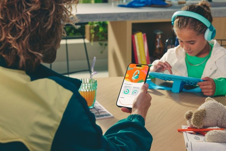 audio, headphone, orang tua, Audio, JBL Rilis Headphone Khusus Anak di Indonesia, Bisa Dipantau Orang Tua