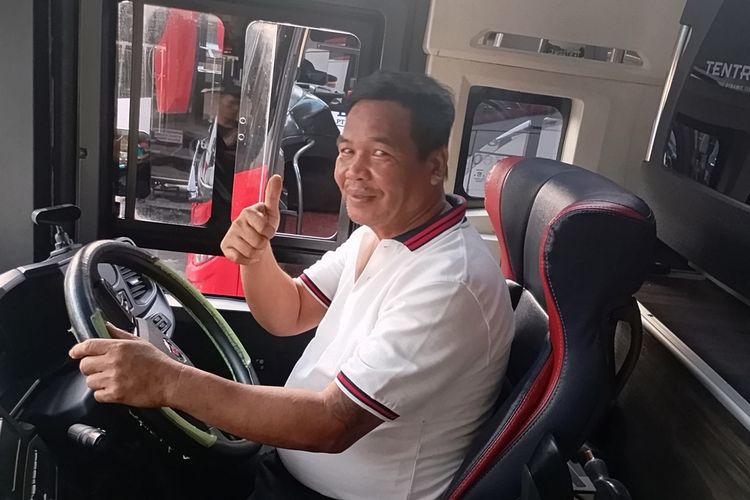 keselamatan berkendara, rem blong, Pemeriksaan kendaraan, sopir truk, Panduan Keselamatan Berkendara untuk Sopir Truk dan Bus