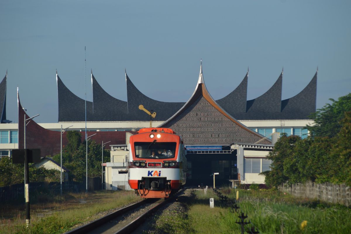 KA Lembah Anai, Kereta Api Lembah Anai Kini Layani Relasi Padang-Kayutanam, Tiket Mulai Rp 3.000
