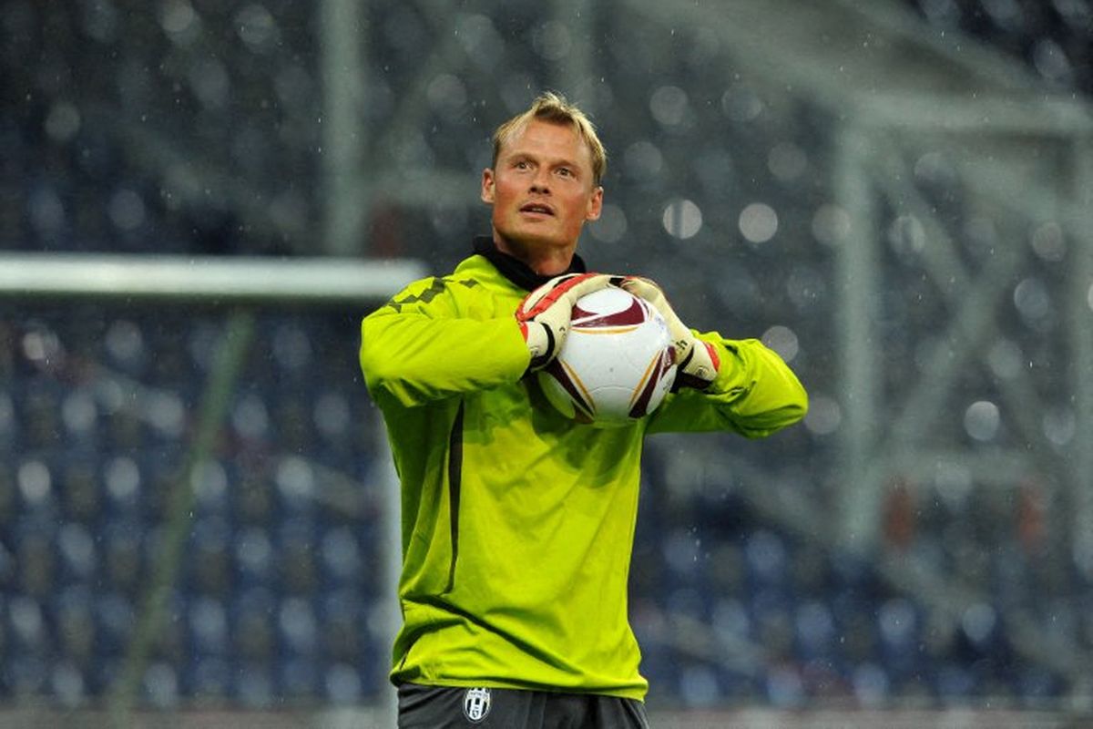 Alexander Manninger, Kecelakaan Fatal, Eks Juventus dan Arsenal Alex Manninger Tewas