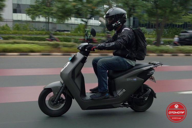 motor listrik, motor listrik Honda, diskon motor listrik, Diskon Motor Listrik Honda Masih Jalan, Honda CUV e: Jadi Rp 30 Jutaan