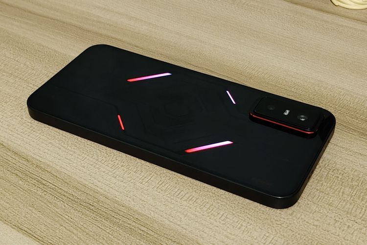 Infinix, GT Trigger, Infinix GT 30 Pro, infinix, Hands-on Infinix GT 30 Pro: Gaming Makin Greget Berkat Tombol Trigger!