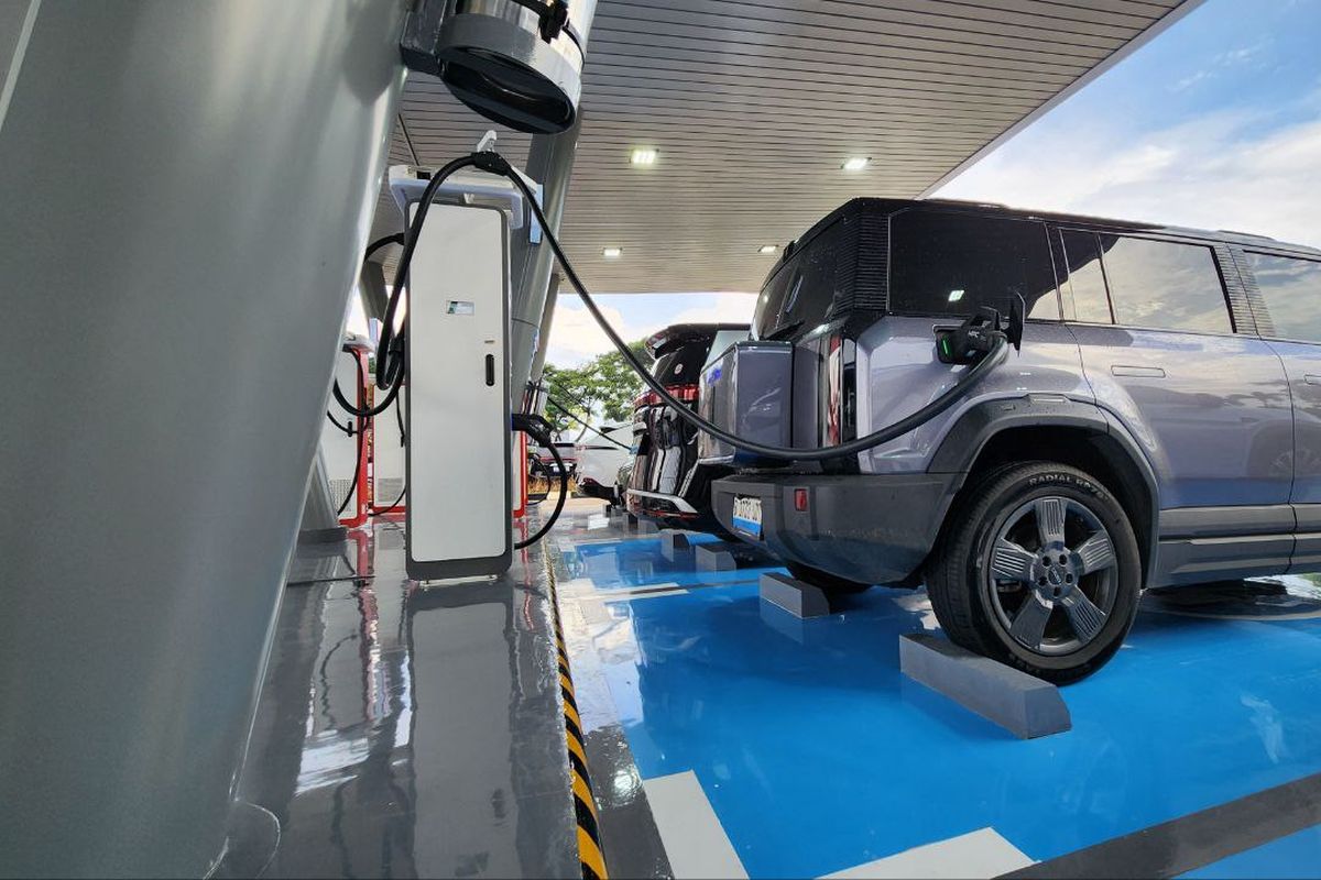 pajak, mobil listrik, kendaraan listrik, Otonomi Pajak EV Picu Ketidakpastian Konsumen dan Industri