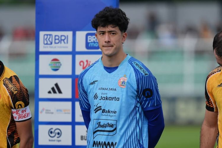 Persija, Super League 2025-2026, Cyrus Margono, Shayne Pattynama, Mauricio Souza, Persija Jakarta, Persebaya Surabaya, Pelatih Persija Pasang Badan untuk Cyrus Margono dan Shayne Pattynama