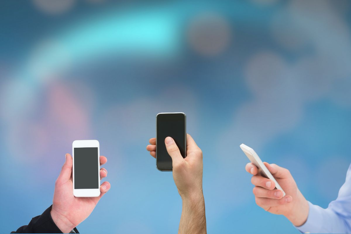 kondisi mental, media sosial, kesehatan mental, Gejala depresi, Berhenti Main HP 2 Minggu Bisa Tingkatkan Fokus, Ini Hasil Studinya, Detoks digital 14 hari beri perubahan signifikan, Fokus meningkat seperti kembali 10 tahun lebih muda, Gejala depresi juga ikut membaik, Bukan ponselnya, tapi kontennya yang berdampak, Waktu layar berkurang drastis dan kebiasaan berubah, Efeknya tetap terasa meski detoks selesai