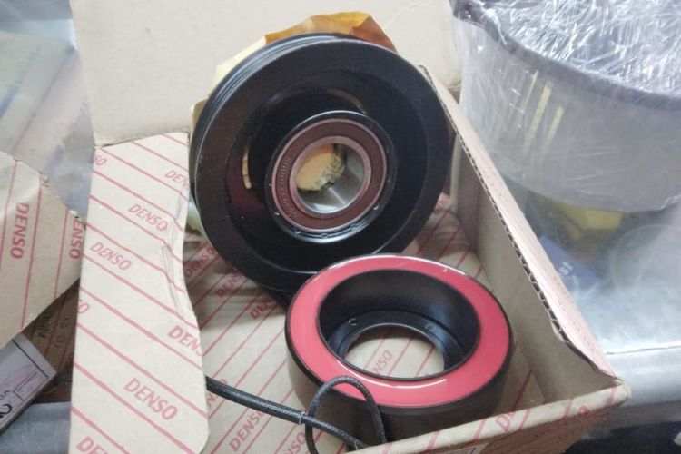 magnetic clutch, Kompresor AC, ac mobil tidak dingin, perawatan ac mobil, Penyebab AC Mobil Tidak Dingin: Periksa Magnetic Clutch